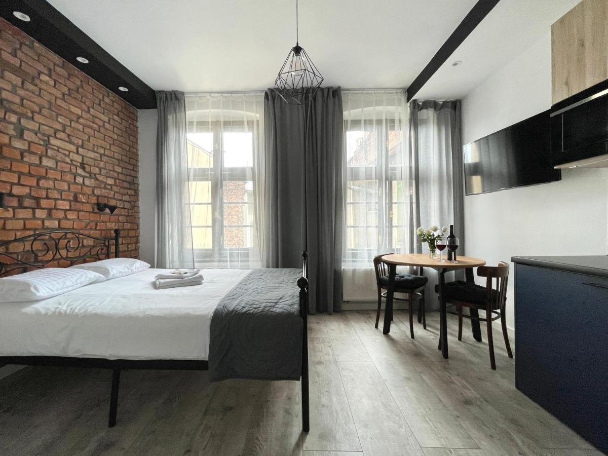 Copernicus Street Apartment - Broken Flowers And Twin Peaks Торунь Экстерьер фото