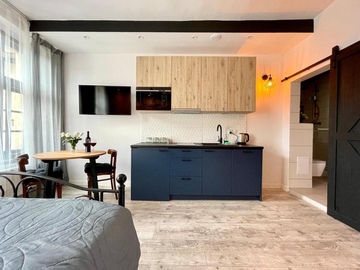 Copernicus Street Apartment - Broken Flowers And Twin Peaks Торунь Экстерьер фото